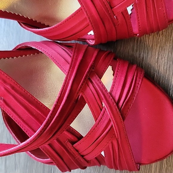 Jacqueline Ferrar Red Satin Heels 👠Size 9 - Picture 4 of 8